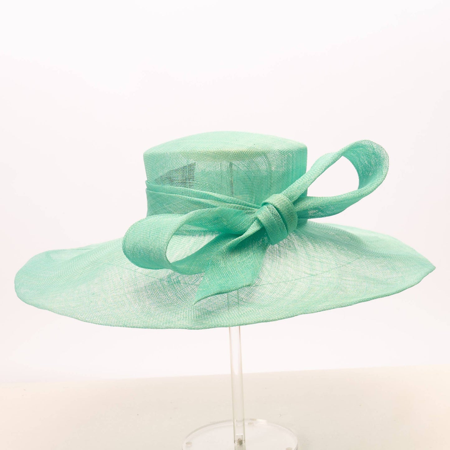5716C | Comb Fascinator Cocktail
