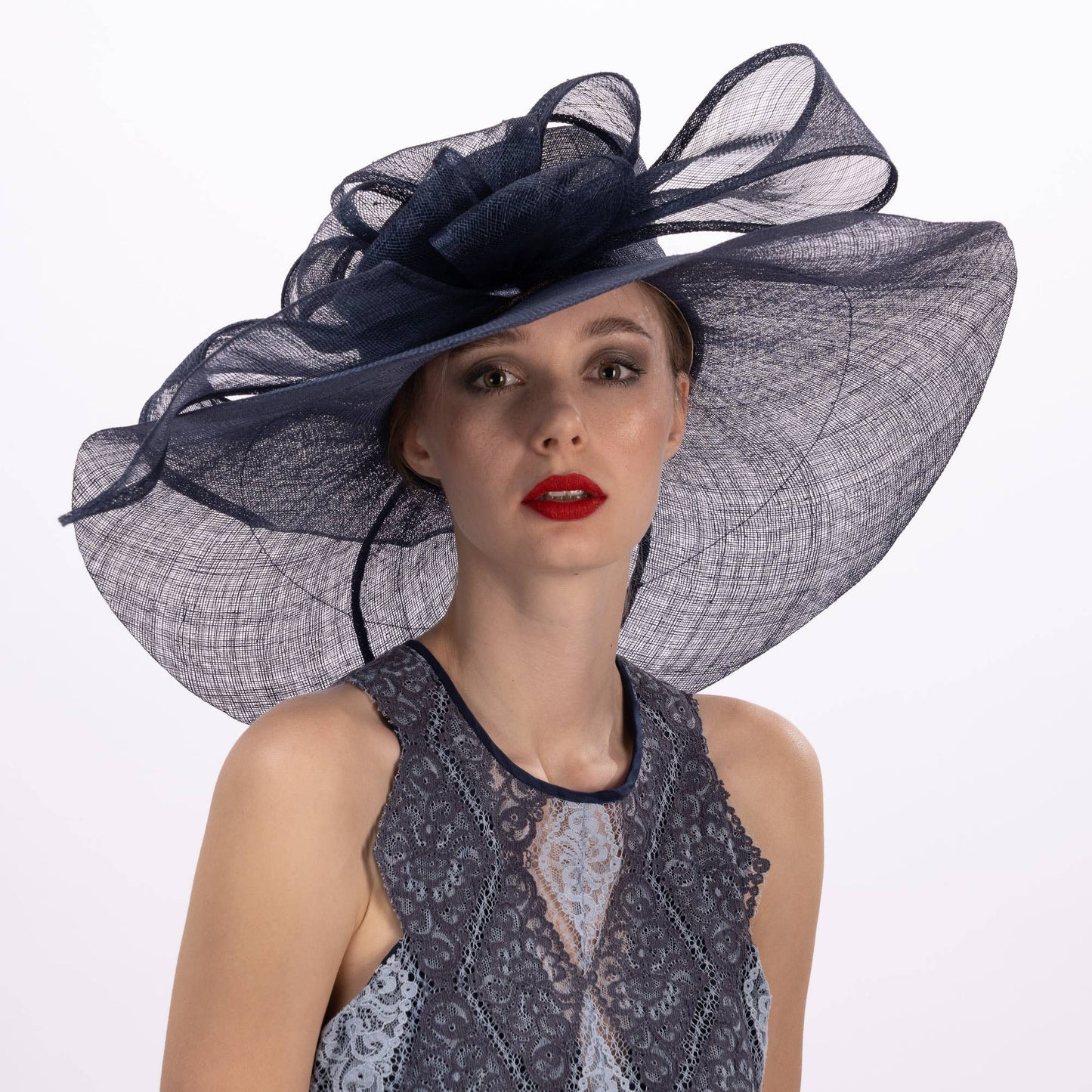 116033 | Large Wrapped Abstract Bow Sinamay Hat