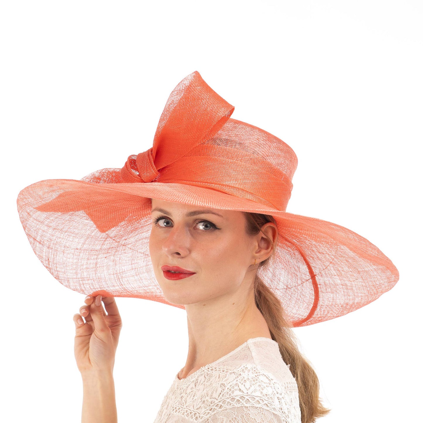5716C | Comb Fascinator Cocktail