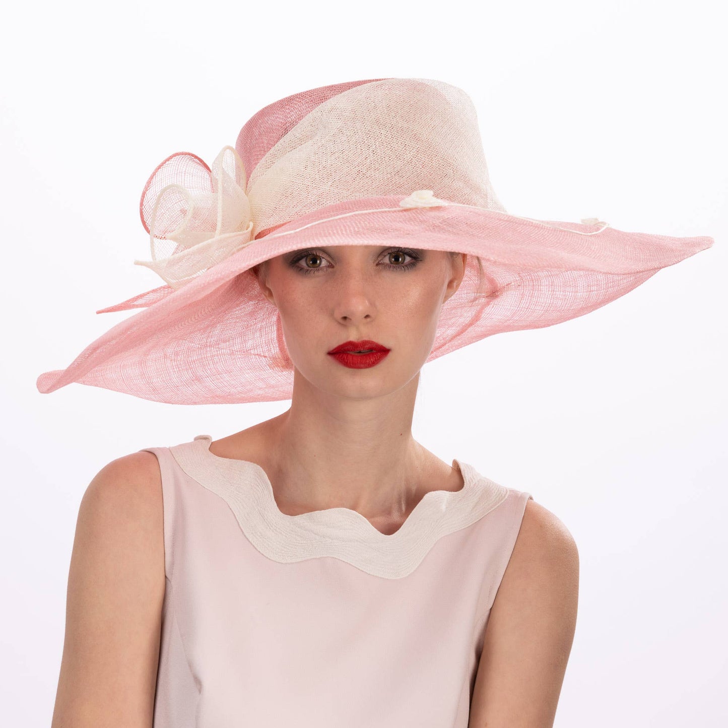 117138 | Two tone Callalily Adorned Wide Soft Sinamay Hats