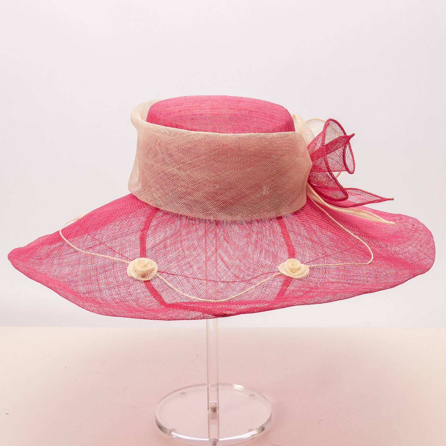 117138 | Two tone Callalily Adorned Wide Soft Sinamay Hats