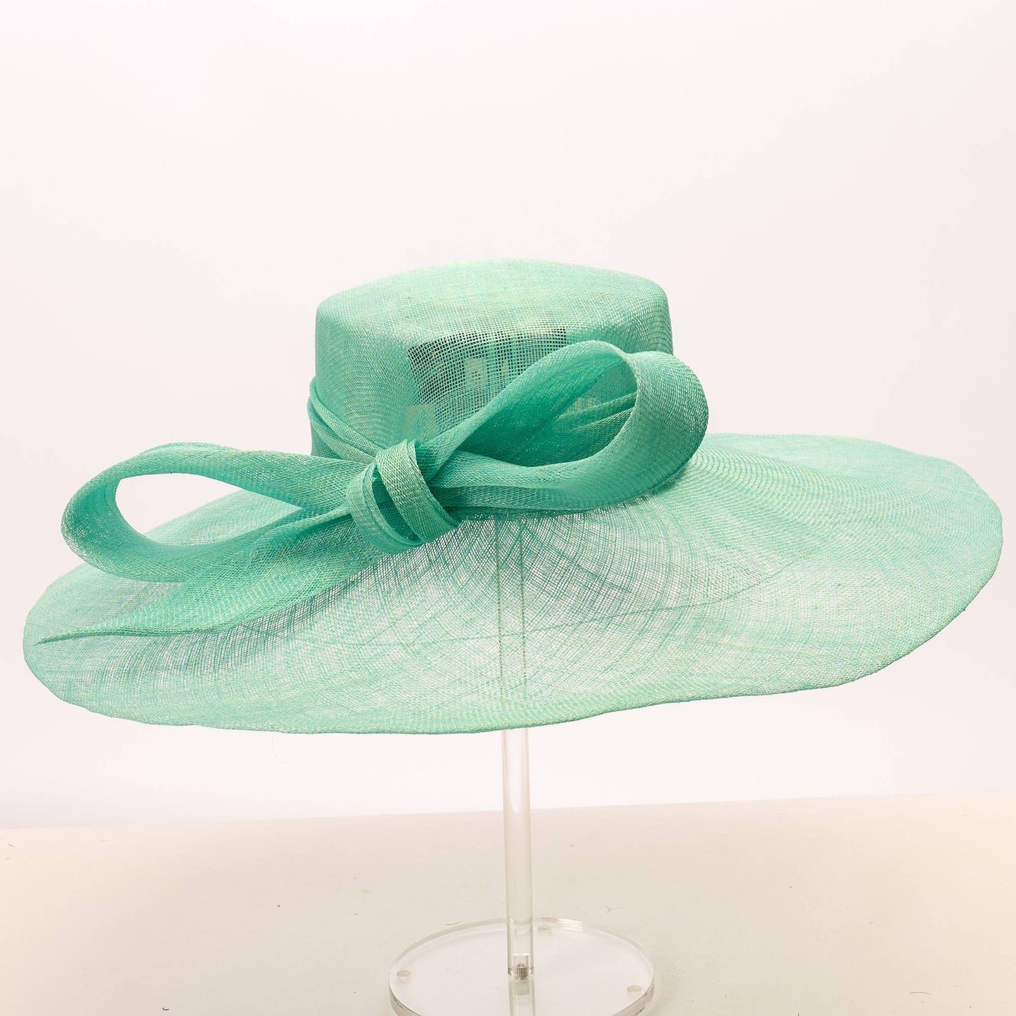 5716C | Comb Fascinator Cocktail
