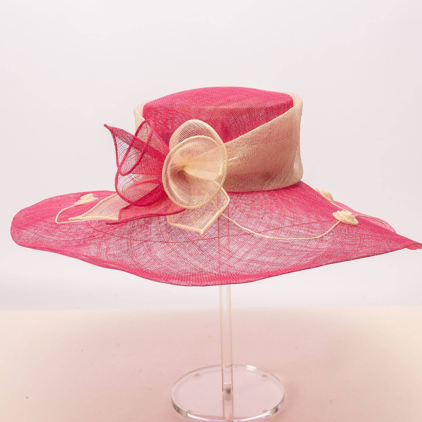 117138 | Two tone Callalily Adorned Wide Soft Sinamay Hats