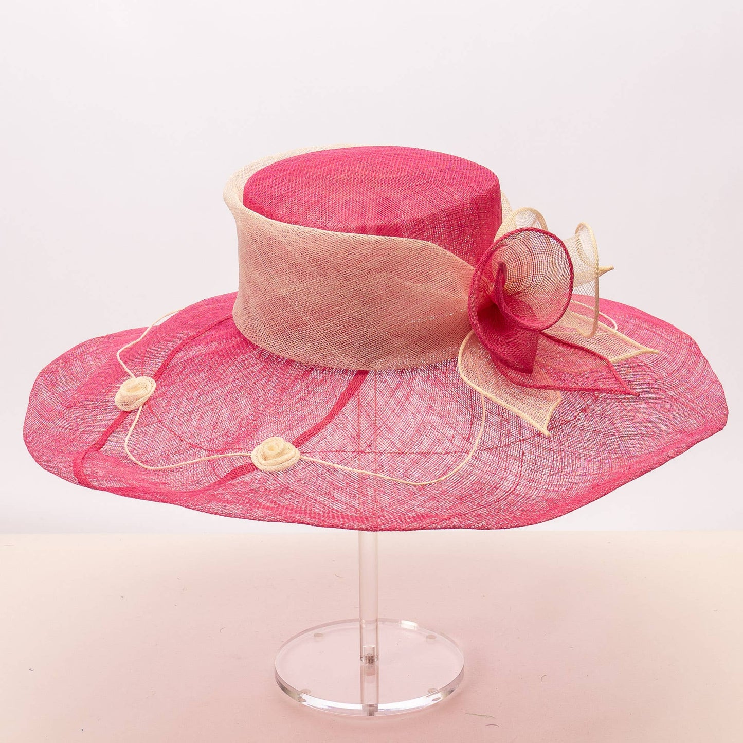117138 | Two tone Callalily Adorned Wide Soft Sinamay Hats
