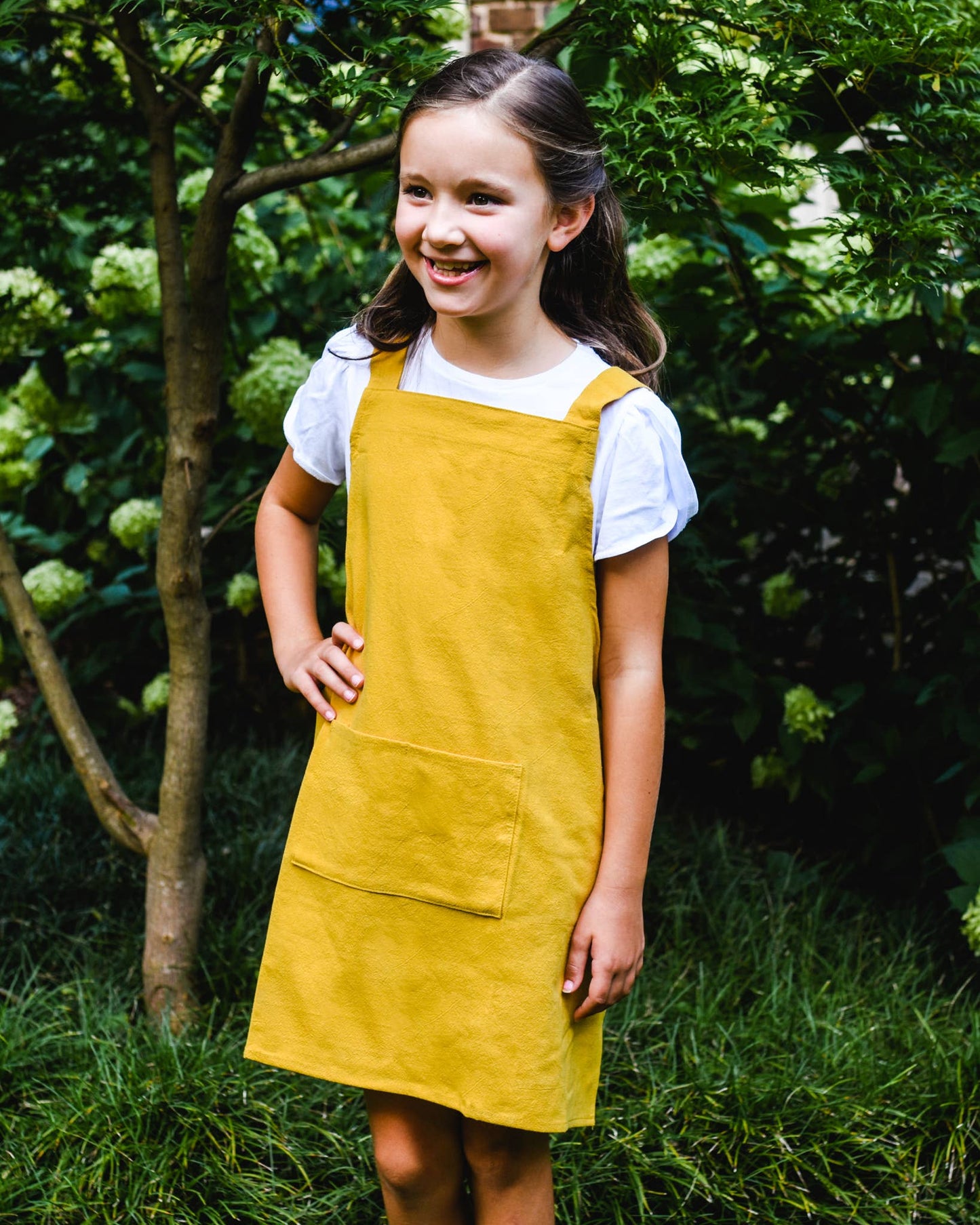 Cross Back Apron